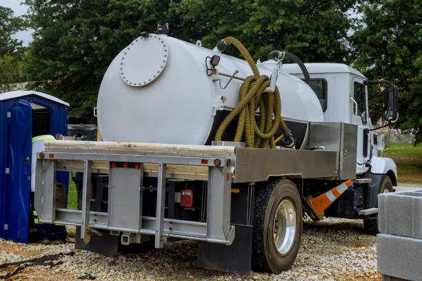 Best Affordable portable toilet rental  in Adrian, MO
